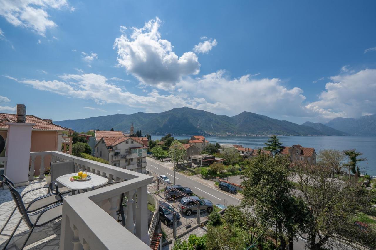 Apartment With Sea View Kotor Exterior photo